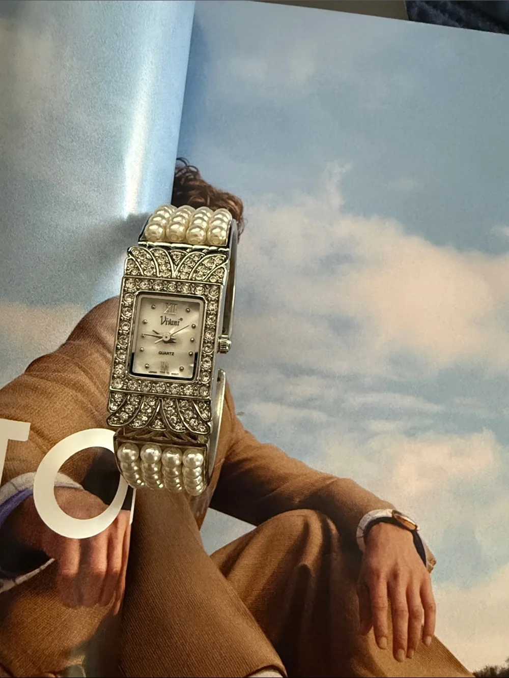 Vintage-Inspired Silver Crystal and Pearl Women's Watch